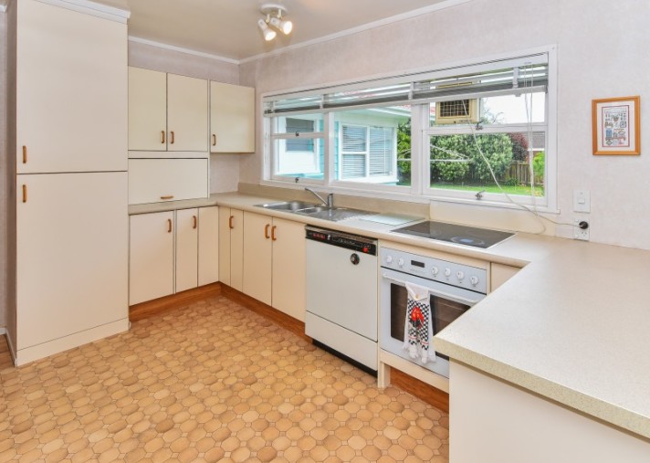 24 Omana Road, Papatoetoe
