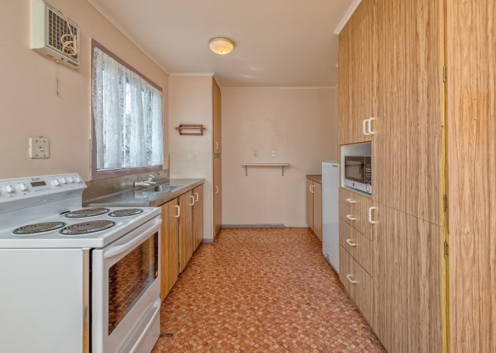 12 Fernaig Street, Papakura