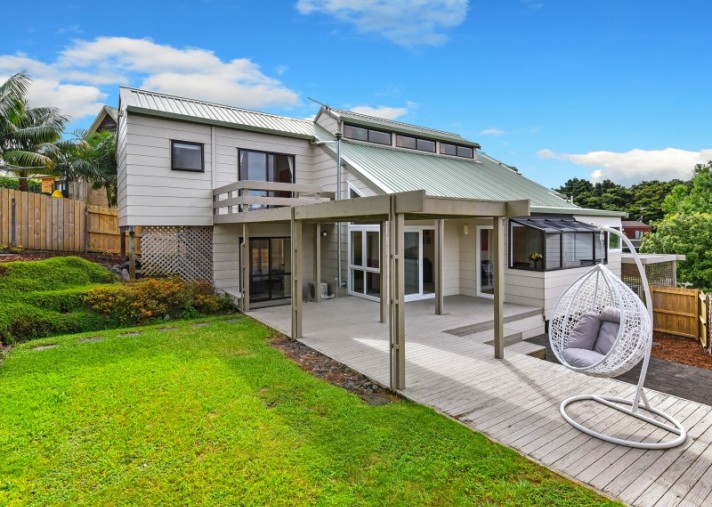 38 Eugenia Rise, Totara Heights