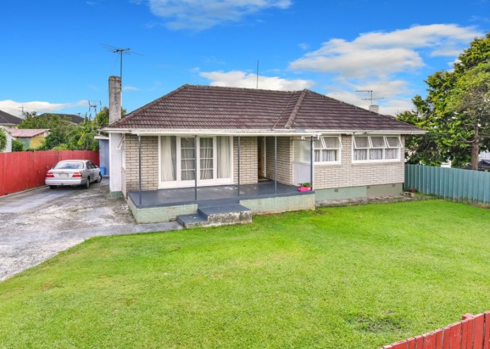 63 Cobham Crescent, Otara
