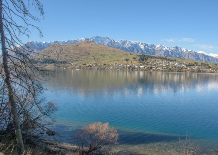 279, 285, 297 Frankton Rd, Queenstown