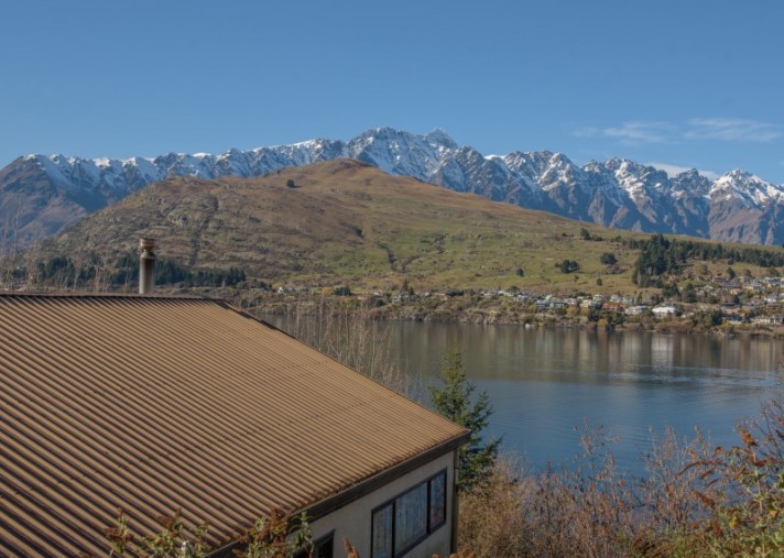 279, 285, 297 Frankton Rd, Queenstown