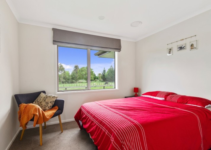 7 Ascot Vale, Tikitere