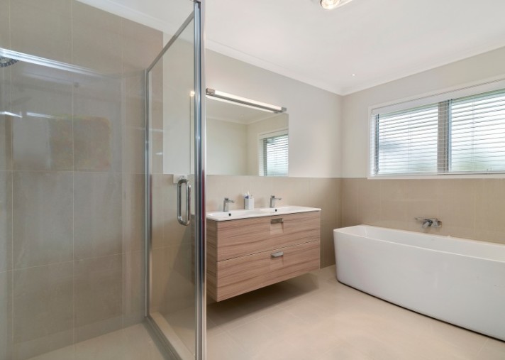 7 Ascot Vale, Tikitere