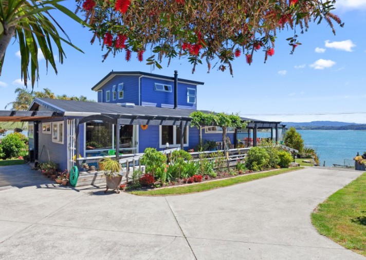250 Ohiwa Harbour Rd, Waiotahi