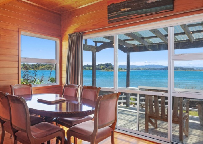 250 Ohiwa Harbour Rd, Waiotahi