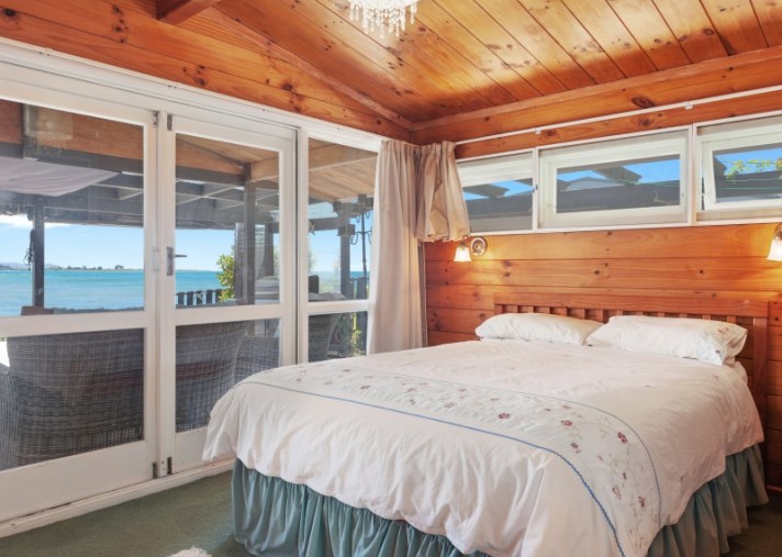 250 Ohiwa Harbour Rd, Waiotahi