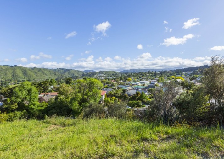 5 McCarthy Grove, Clouston Park