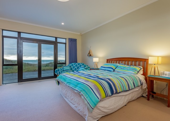 10 Ngati Huia Place, Waitarere Beach