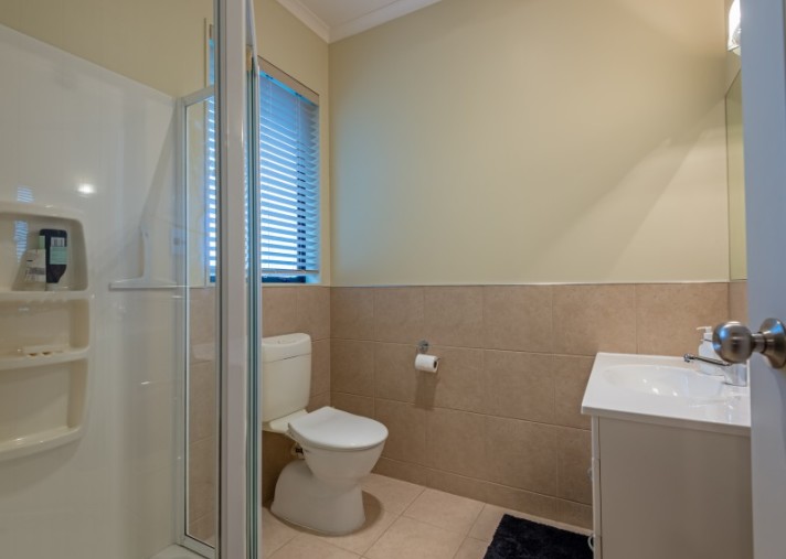 10 Ngati Huia Place, Waitarere Beach