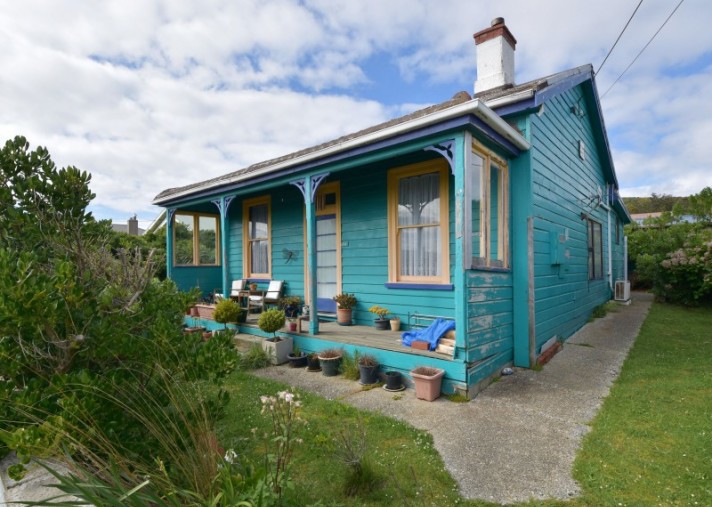 24 Foyle Street, Bluff