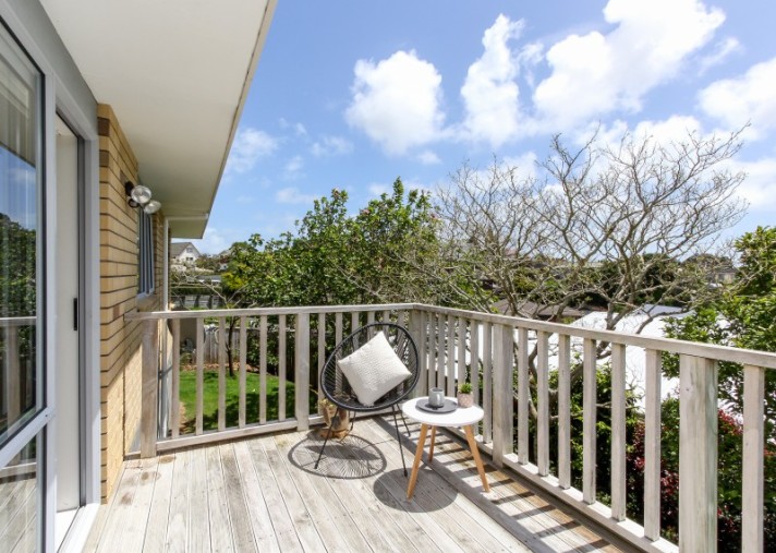 9 Ashmore Drive, Frankleigh Park