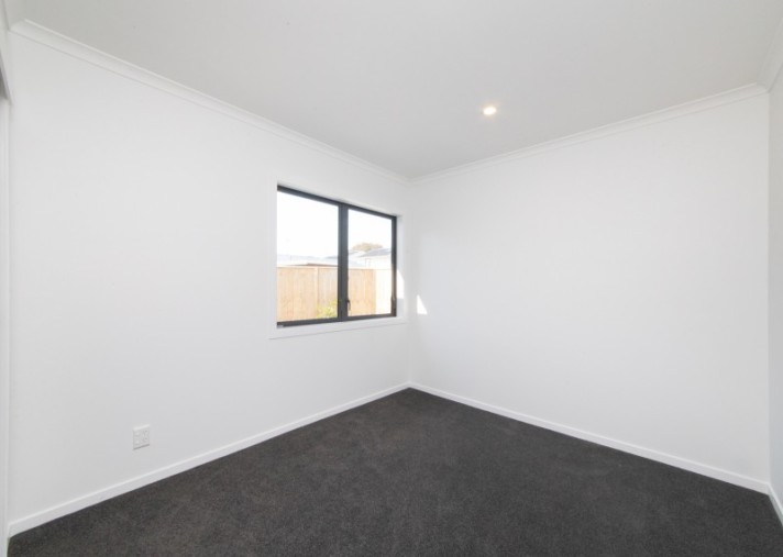 99A Ferguson Street, West End