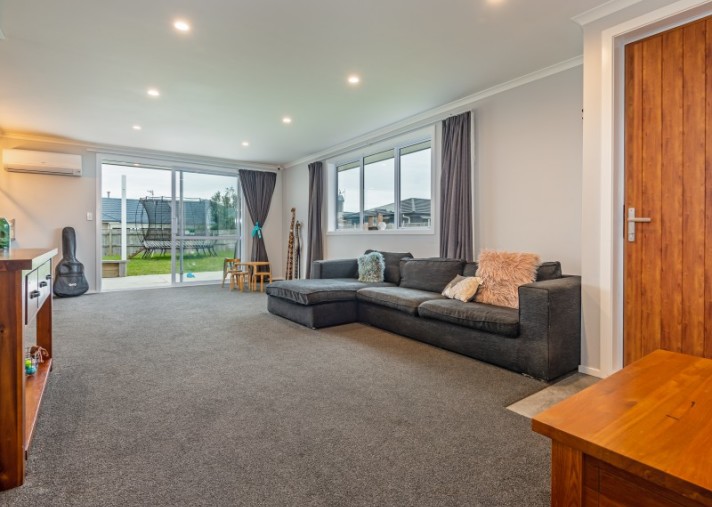 7 Story Street, Foxton Beach