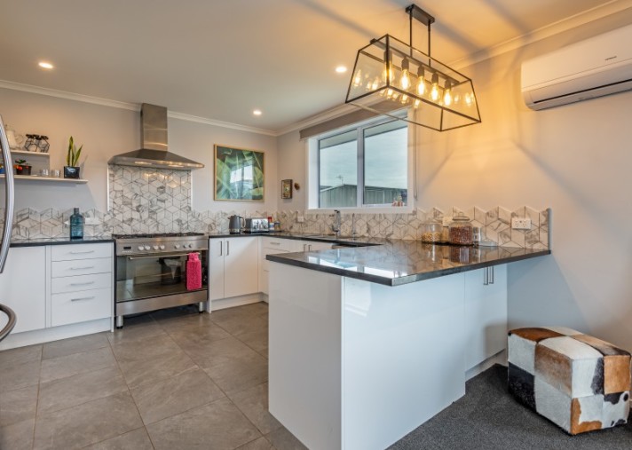 7 Story Street, Foxton Beach