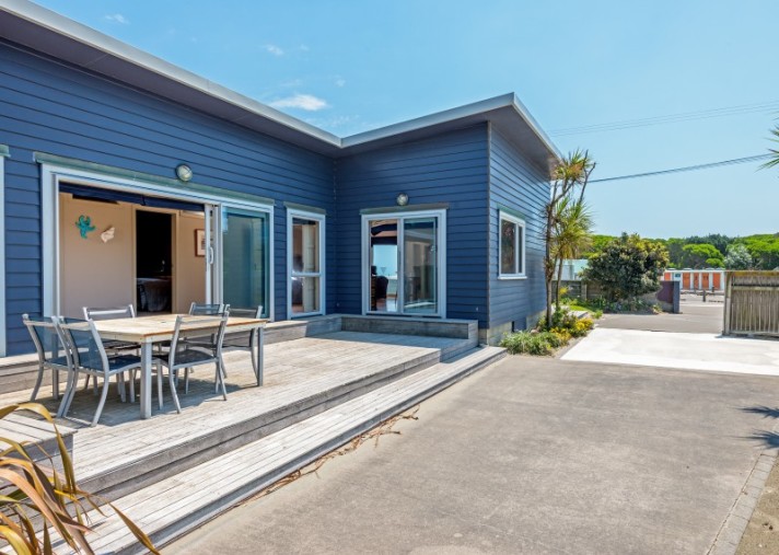 5 Koputara Road, Himatangi Beach