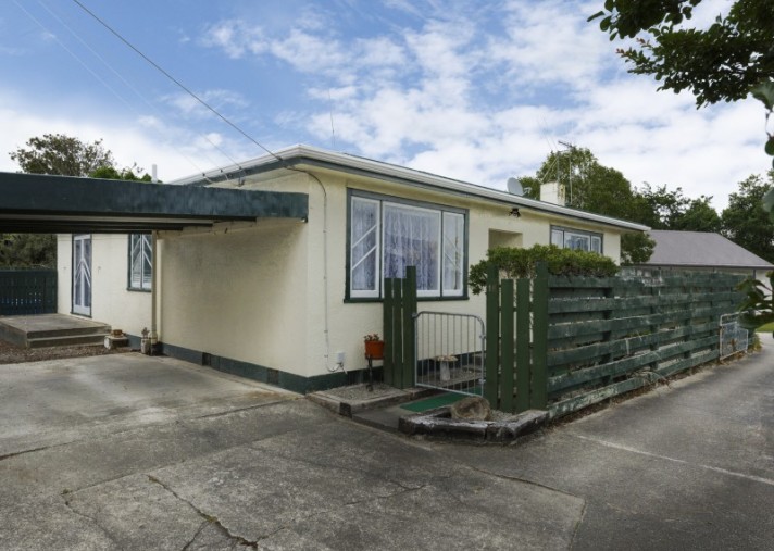 16 Wood Street, Takaro