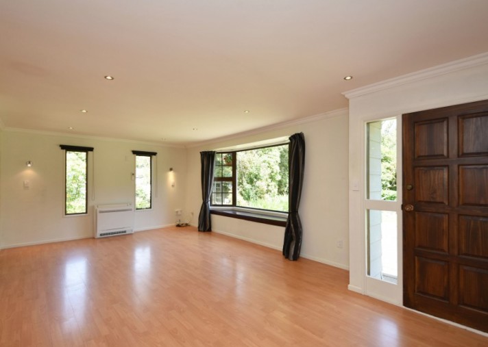 18 Korimako Avenue, Otatara