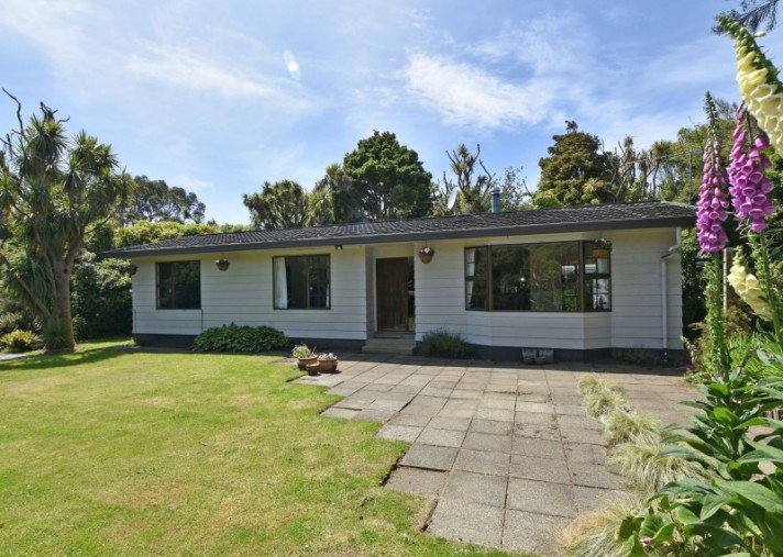 18 Korimako Avenue, Otatara