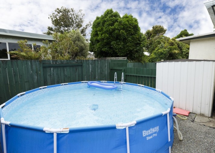 16 Wood Street, Takaro