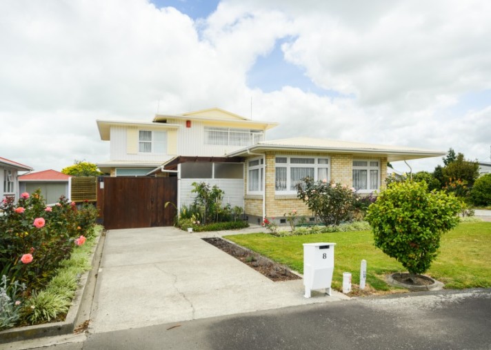 8 Forbury Avenue, Takaro