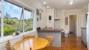 42 and 34 Cemetery Road, Pollok