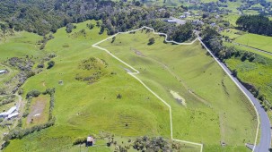 42 and 34 Cemetery Road, Pollok
