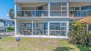 5a The Esplanade, Eastern Beach 