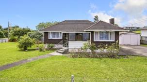 2 Tindall Crescent, Otara