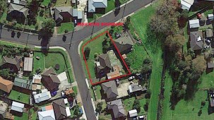 2 Tindall Crescent, Otara