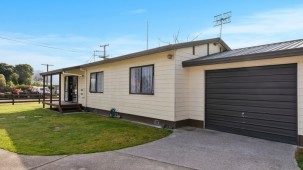 382 Sunset Road, Sunnybrook