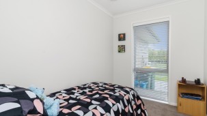 7 Ascot Vale, Tikitere