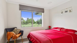 7 Ascot Vale, Tikitere