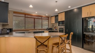 10 Ngati Huia Place, Waitarere Beach