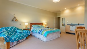 10 Ngati Huia Place, Waitarere Beach