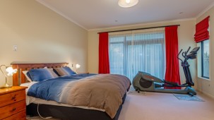 10 Ngati Huia Place, Waitarere Beach