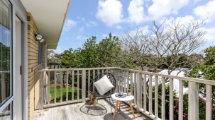 9 Ashmore Drive, Frankleigh Park