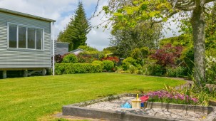 129 Richmond Road, Brixton