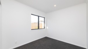 99A Ferguson Street, West End