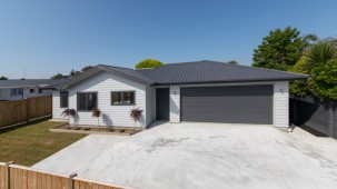 99A Ferguson Street, West End