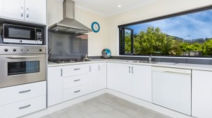 12 Betty Watt Grove, Riverstone