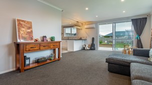 7 Story Street, Foxton Beach