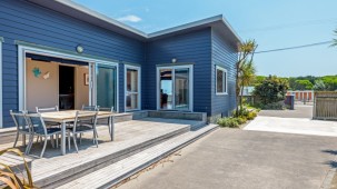 5 Koputara Road, Himatangi Beach