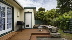 16 Wood Street, Takaro