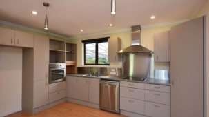 18 Korimako Avenue, Otatara