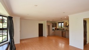 18 Korimako Avenue, Otatara