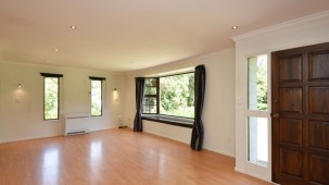 18 Korimako Avenue, Otatara