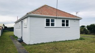 19 Hulke Street, Foxton