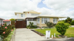 8 Forbury Avenue, Takaro