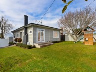 79 Huia Road